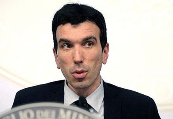 Scontro Italia-Europa sulle modalità di etichettatura: Il Ministro Martina difende le sue scelte