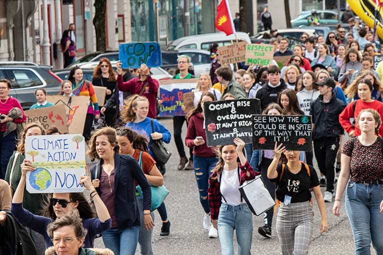 COP 25: si continua a nascondere la testa sotto la sabbia