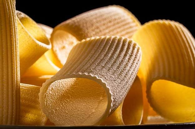FILIERA BIO: LE CATENE DEL VALORE DEL VINO E DELLA PASTA SOTTO LA LENTE D’INGRANDIMENTO, ALL’INTERNO DI DUE ELABORATI