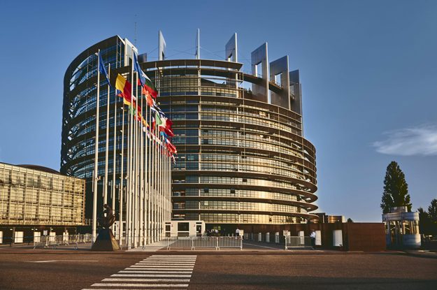 IL PARLAMENTO EUROPEO: PROCEDURE PIÙ SNELLE PER I MEZZI TECNICI PER IL BIOCONTROLLO