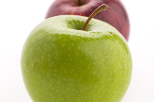 L’85% DELLE MELE EUROPEE CONTIENE PIÙ DI UN RESIDUO DI PESTICIDI